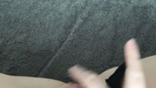 Lauryn masturbating