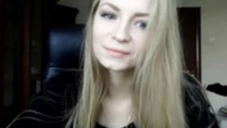 Missalis cute blonde