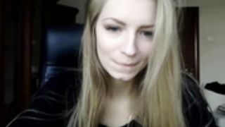 Missalis cute blonde