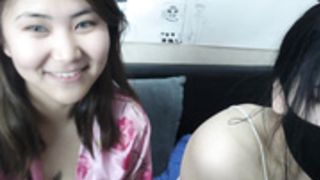 couple_kitty kitana NIPPLE