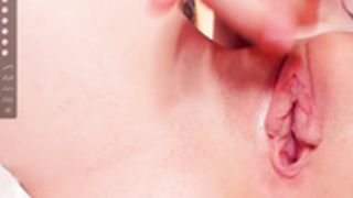 Rose 210324 0610 CloseUp