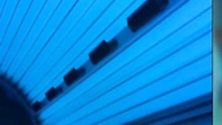 cam4-cupidbabe -tanning salon