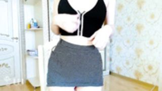 Haeun_lee prettier than some korean tv hosts I follow