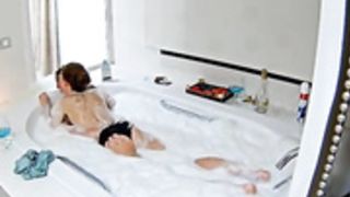 Incorible sex at jacuzzi