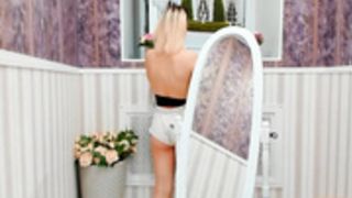 Trisha_Coy oily boob play on 29 May 2021