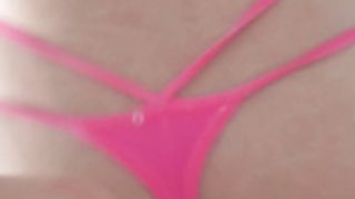 Madura de 47 años mueve el culo a joven de 20