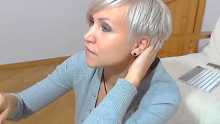 lilitha undresses and recording hot body