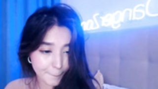 SharaSuo masturbating