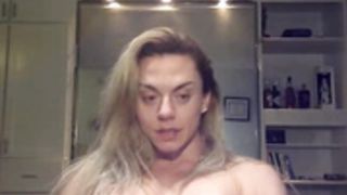 Amanda Machado IFBBPRO  anal dildo