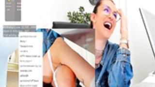 Wh4thefuck Helle__ Naughty in Office