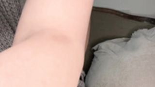 yuanlili getting turned on by herself