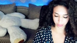 curlygirl_2021-06-20_19-42