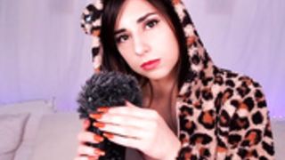 LunaRexx ASMR Youtube/Twitch OF Kisses In Bra ASMR