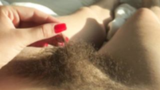 la signora e il suo pelo