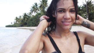 Abril - 2019.11.13 - Fun On The Beach Backstage