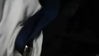 Gabyferrer supercaliente masturbandose en un avion