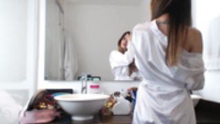 Manuu_ Bathroom Pussy Dildo Squirt