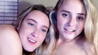 Princessbelleee GG Fucks GF Until She Cums