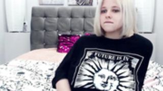Helokityy likes it and get horny