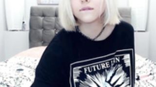 Helokityy likes it and get horny