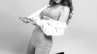 Kylie_mini still photos 2