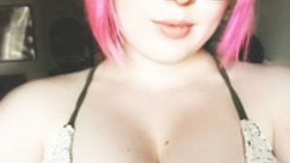 Marshmallow short clip 1
