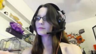 Jaidyn 02-09-2015 Showing off her body before fingering