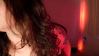 LittleCloverWhispers at the kissing booth