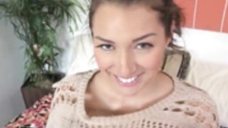 Geile Schnitte masturbiert