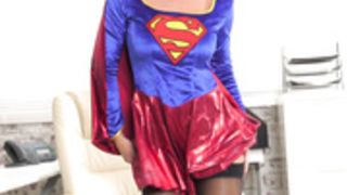 amy supergirl