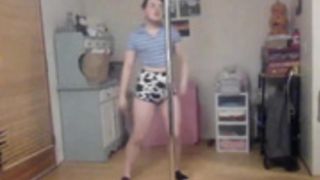 Rhythm is a dancer ;-)