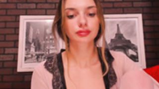 SylvieAdorable showing pussy