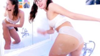 megan_rou wet t-shirt see-through tits and twerk
