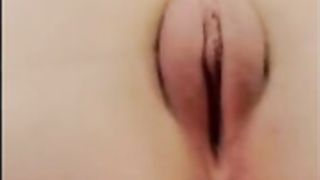 Only Fans girl giving us a peak