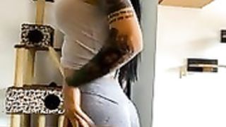 Lara Henao 6
