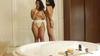 Marsaguirre y Marcelaamq Desnudas Tocandose