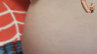 le manda nudes al novio