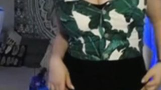 LeahBarton Doing a sexy Hand Bra Tities