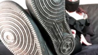 Muslim Goddess Leila - Foot worship