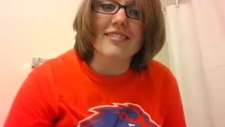 curvyschoolgirl_020416_0420_female_chaturbate