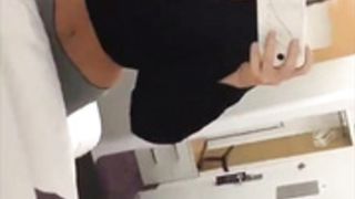 3mmy C0rr1n3 fingers