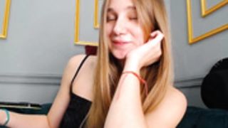 Nancycute__ rants about "no money"