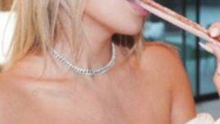 corinnakopf onlyfans leaks