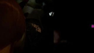 charmingruby plays with pussy in car