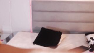 oliviagh_2021-05-26_04-10