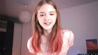 pixie_pie pussy show & spreading ass