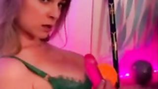 xoaeriel green lingerie