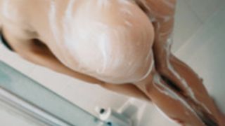 Samantha Flair Shower