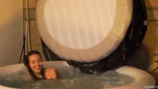 Effylowell lowelleffy nude in spa