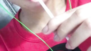 Sexy-sucking-lollipop